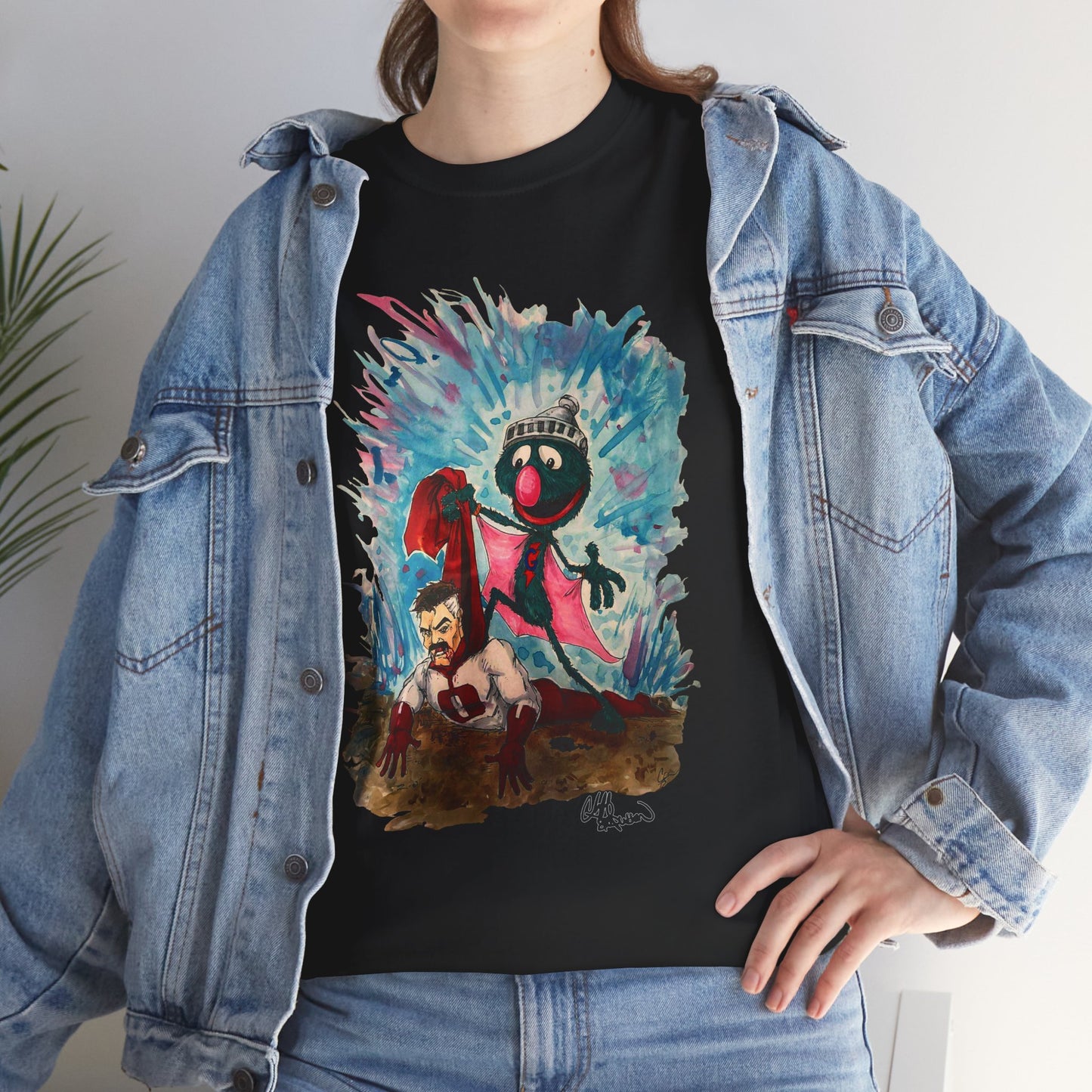 Super Grover dominates Omni-Man T-shirt, Vibrant Art Unisex T-Shirt